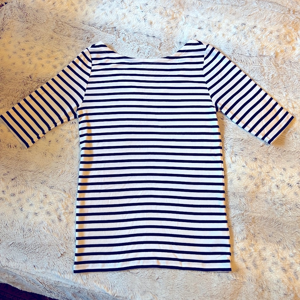 Gap 3/4 sleeve t shirt